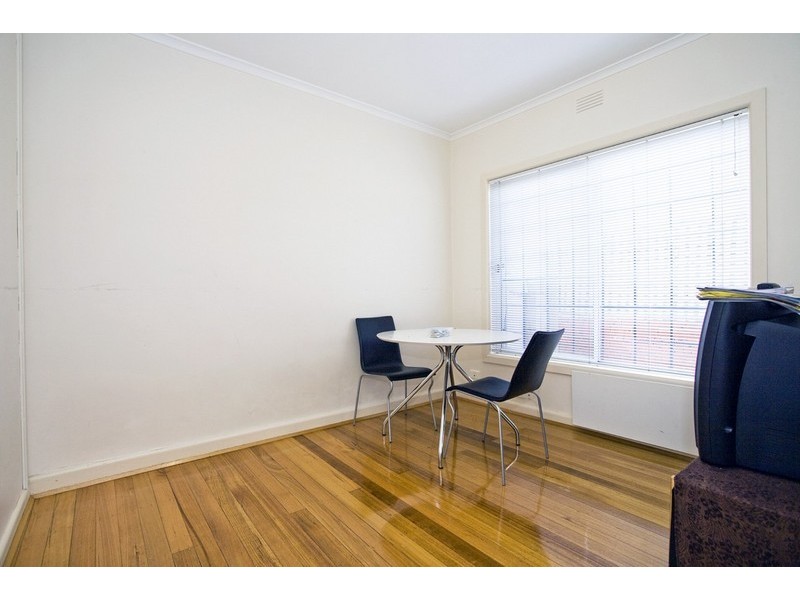 17 Royton Street, Burwood East VIC 3151