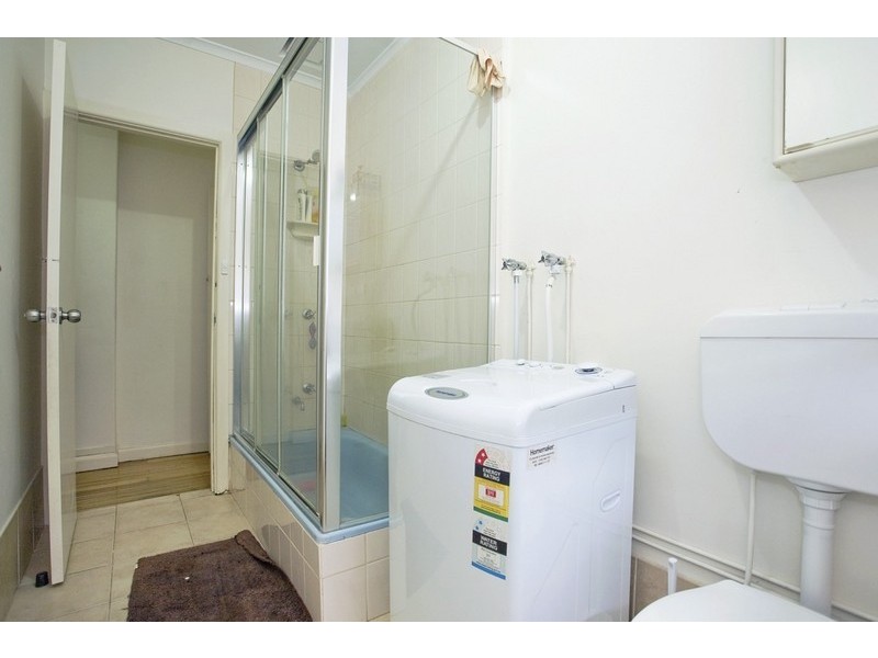 17 Royton Street, Burwood East VIC 3151