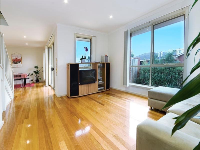 1/16 Browns Road, Clayton VIC 3168