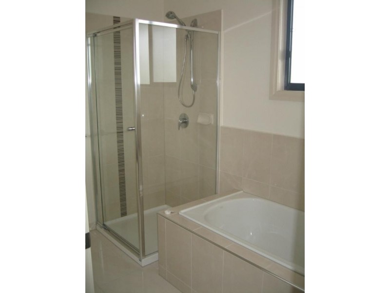 1/39 Manoon Road, Clayton VIC 3168