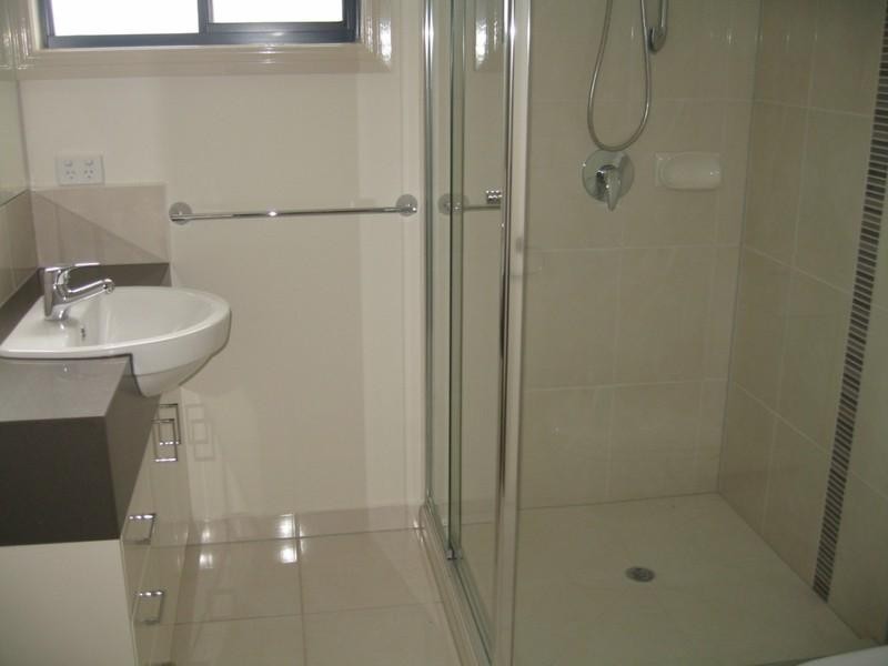 1/39 Manoon Road, Clayton VIC 3168