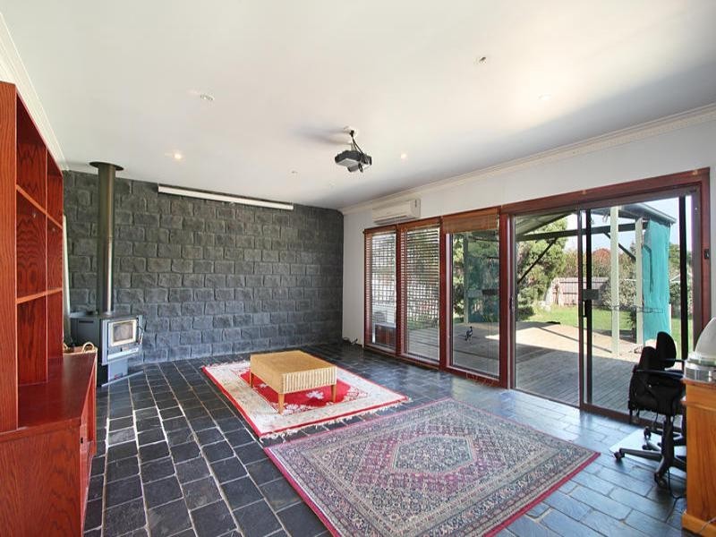 24 Morton Street, Clayton VIC 3168