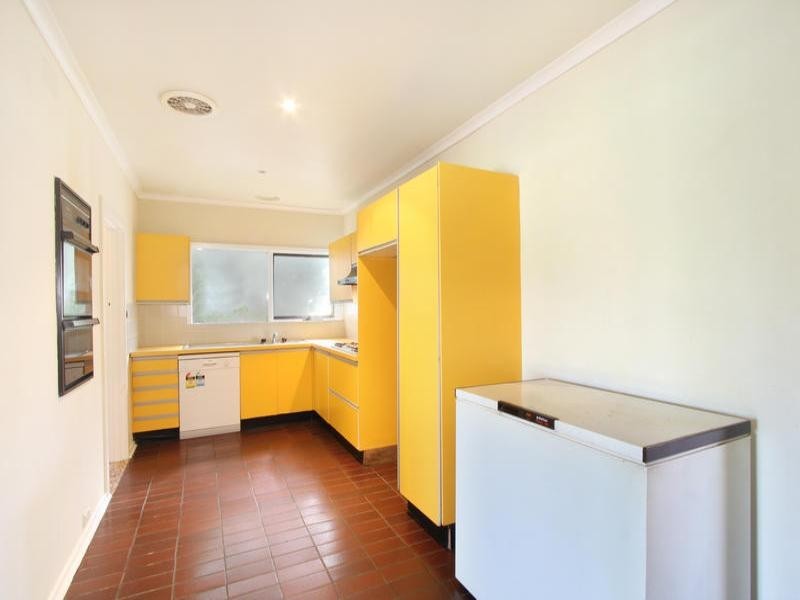 24 Morton Street, Clayton VIC 3168