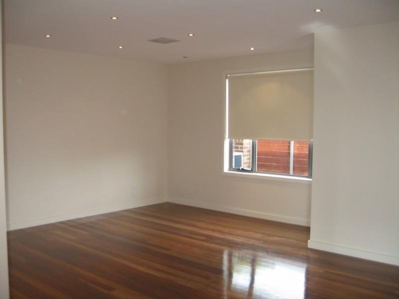 298 McKinnon Road, Mckinnon VIC 3204