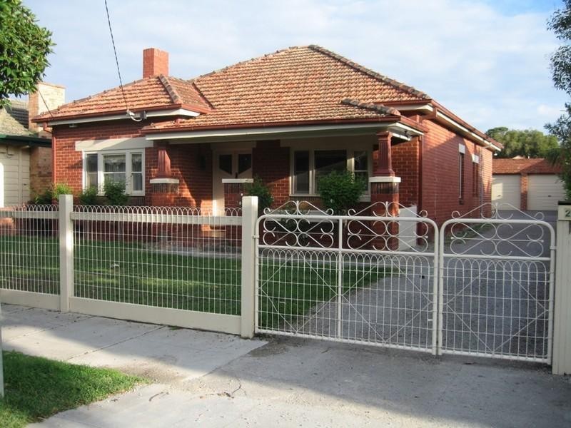 20 Calembeena Avenue, Hughesdale VIC 3166