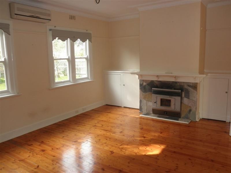 8 Dromana Avenue, Bentleigh East VIC 3165