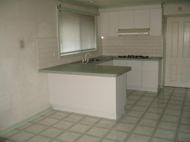 2/59 Patrick Street, Oakleigh East VIC 3166