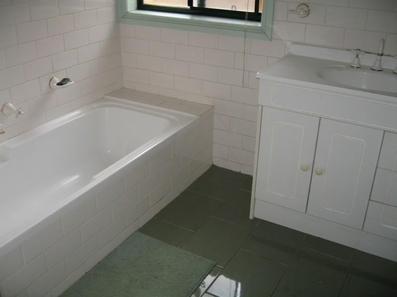 2/59 Patrick Street, Oakleigh East VIC 3166