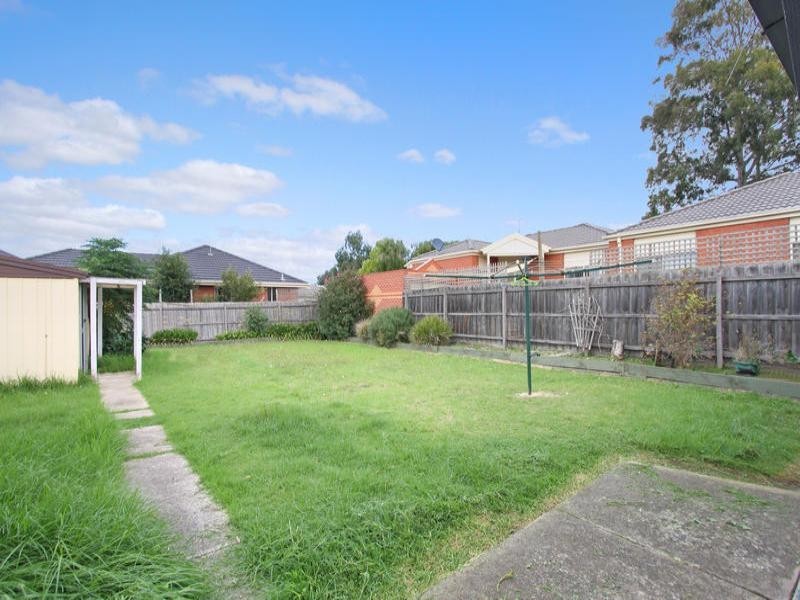 24 Dennis Street, Clayton VIC 3168