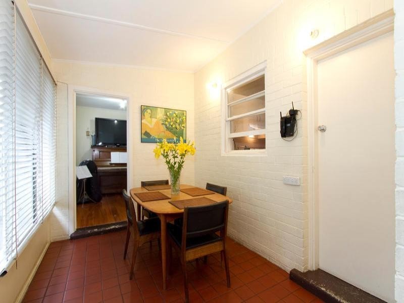 2017 Dandenong Road, Clayton VIC 3168