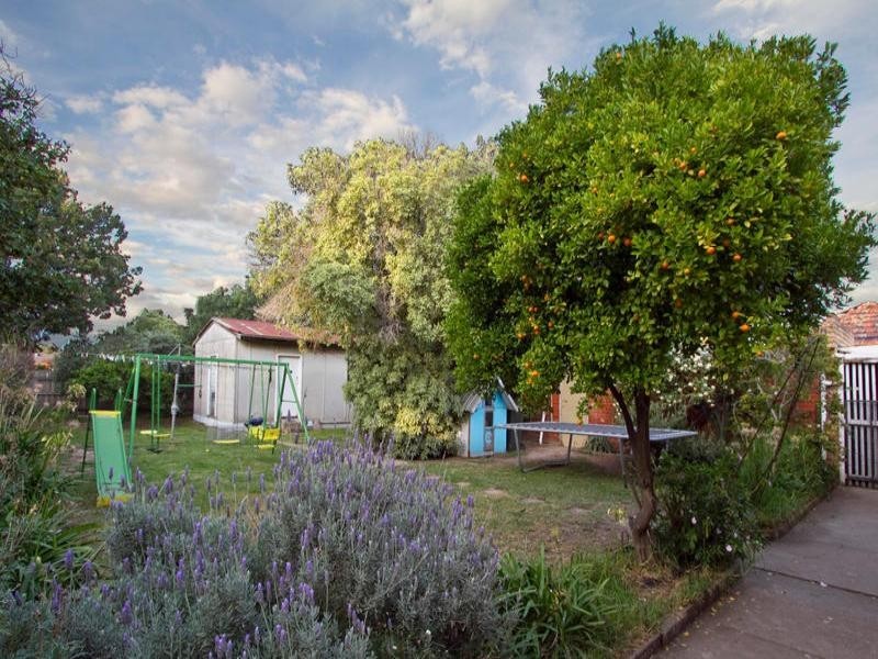 2017 Dandenong Road, Clayton VIC 3168