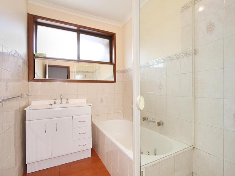 3/2023 Dandenong Road, Clayton VIC 3168