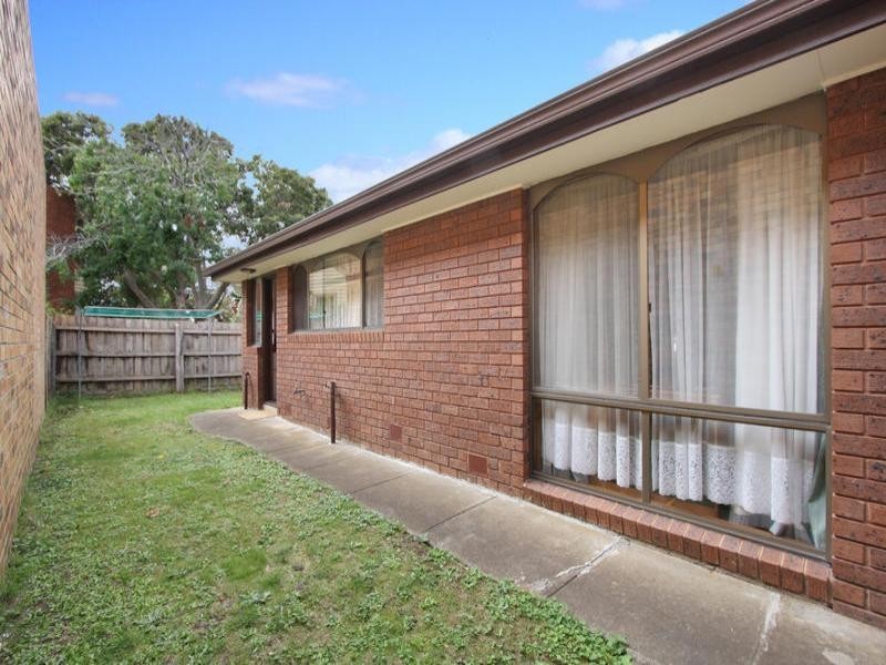 3/2023 Dandenong Road, Clayton VIC 3168
