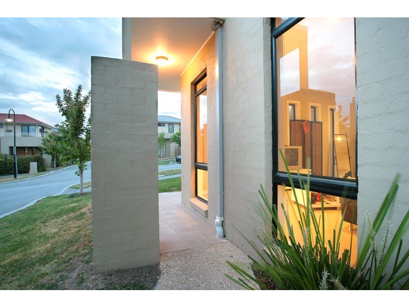 1 Shady Mews, Clayton VIC 3168