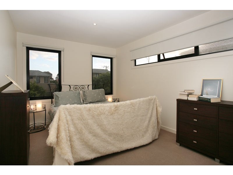 1 Shady Mews, Clayton VIC 3168