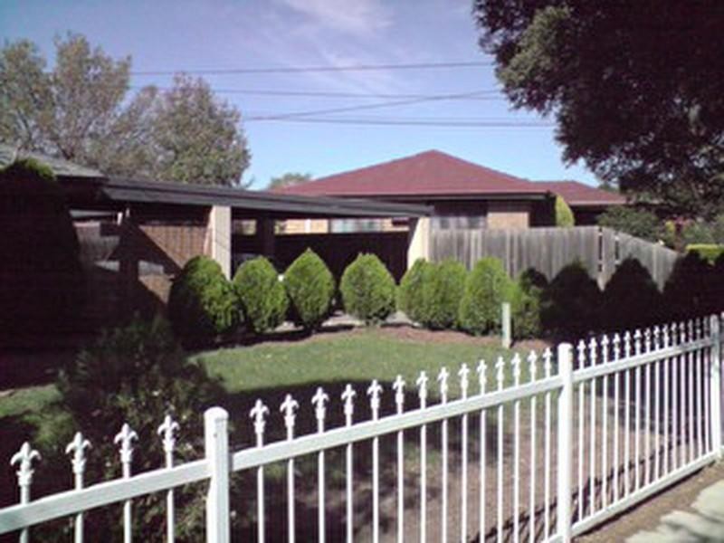 123 Outlook Drive, Dandenong North VIC 3175