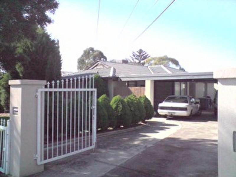 123 Outlook Drive, Dandenong North VIC 3175