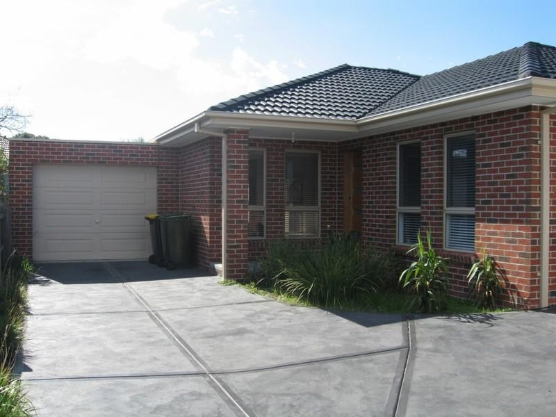 2/57 Margaret Street, Clayton VIC 3168