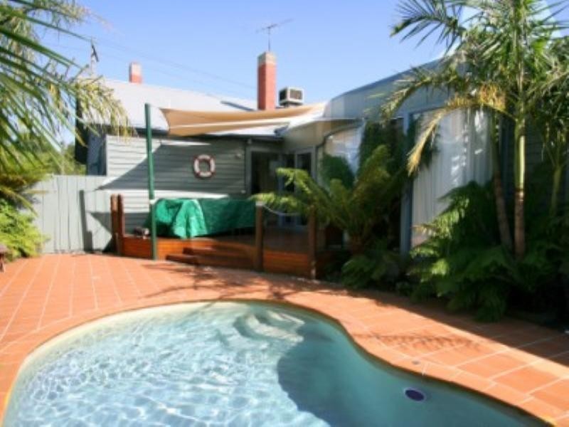 777 Warrigal Road, Oakleigh VIC 3166