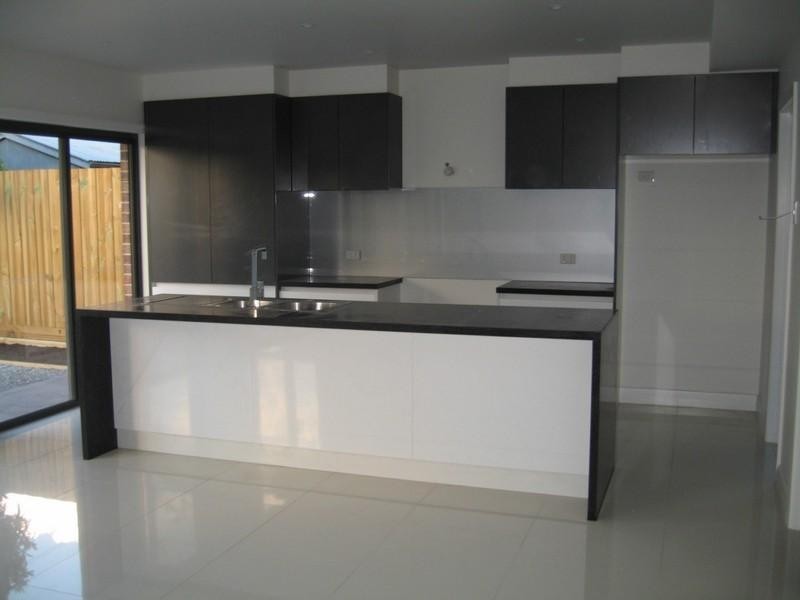2/1307 Centre Road, Clayton VIC 3168