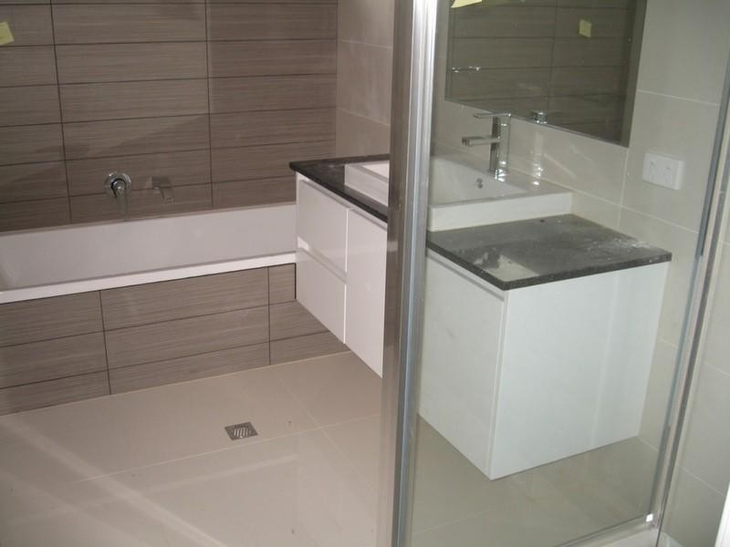 2/1307 Centre Road, Clayton VIC 3168