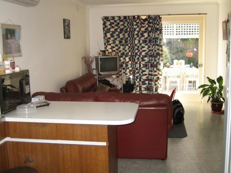 1 Trent Court, Clayton VIC 3168