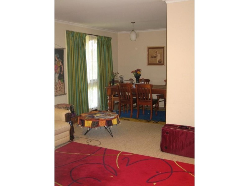 1 Trent Court, Clayton VIC 3168