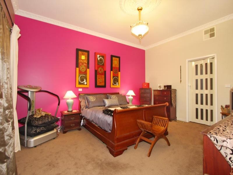 9 Ellendale Street, Hughesdale VIC 3166