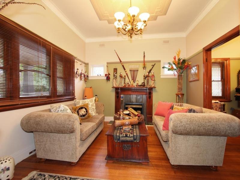 9 Ellendale Street, Hughesdale VIC 3166