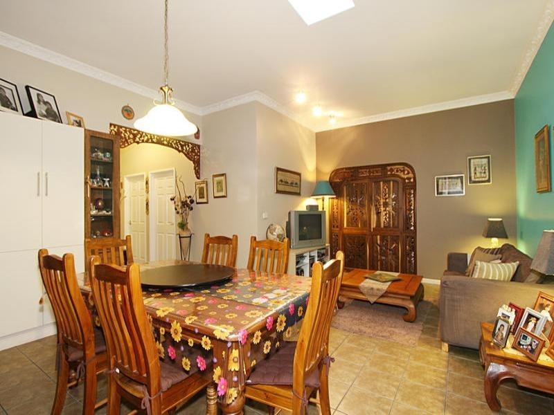 9 Ellendale Street, Hughesdale VIC 3166