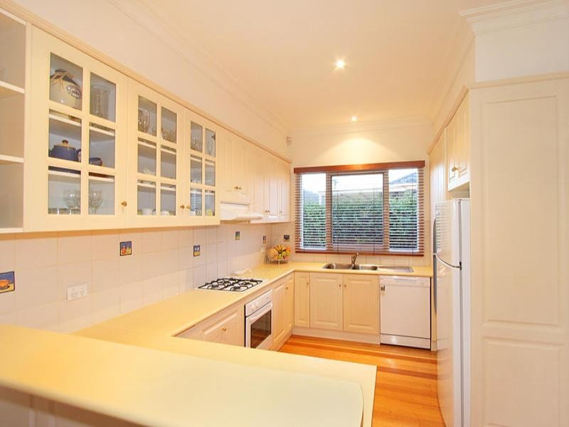 41 Carinish Road, Clayton VIC 3168