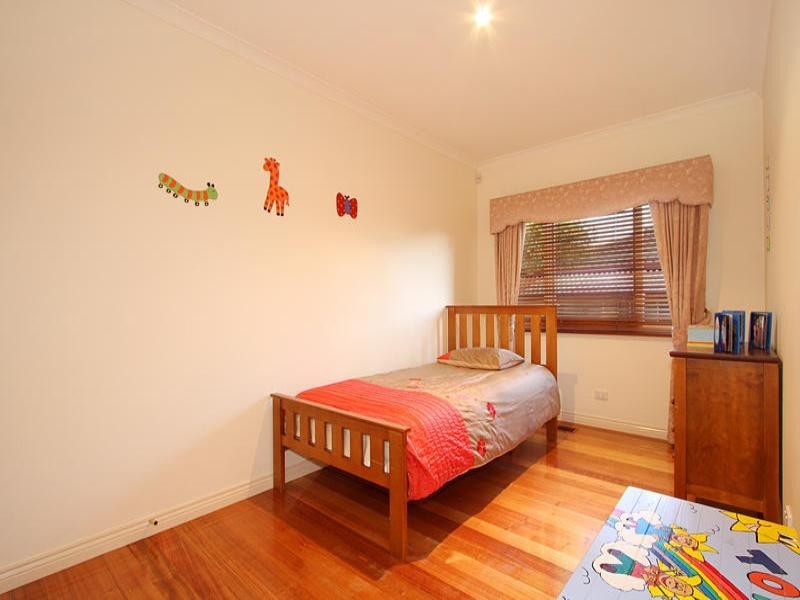 41 Carinish Road, Clayton VIC 3168