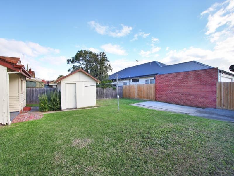 5 Whitmuir Road, Bentleigh VIC 3204