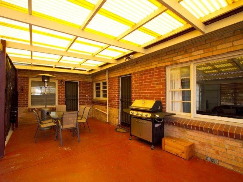 15 Prince Charles Street, Clayton VIC 3168