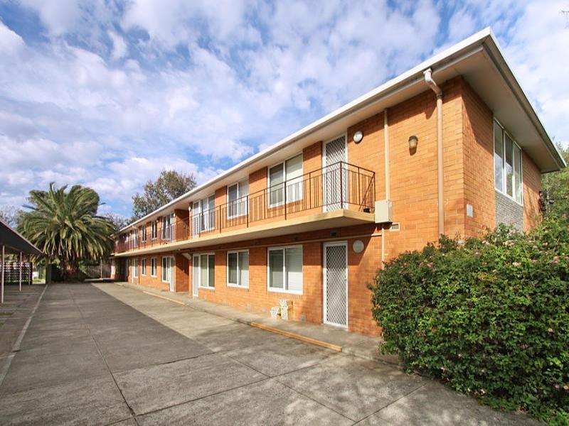 9/4 Walnut Street, Carnegie VIC 3163