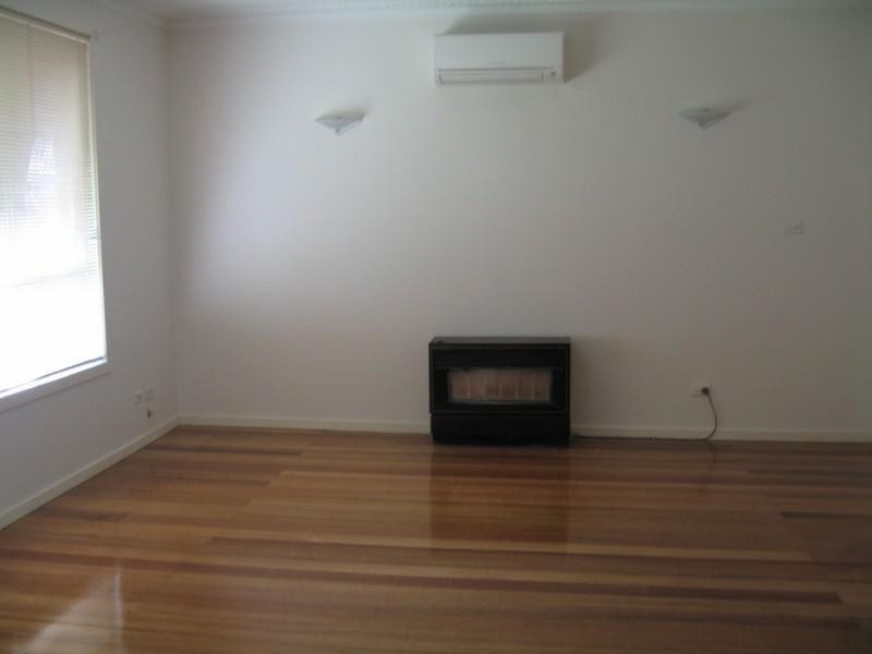 2/19 Hadkinson, Clayton VIC 3168