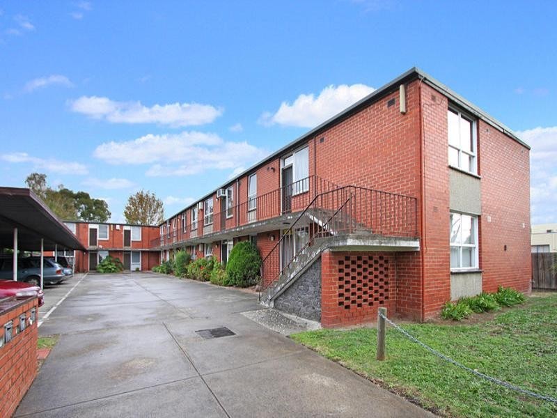 10/1366 Dandenong Road, Hughesdale VIC 3166