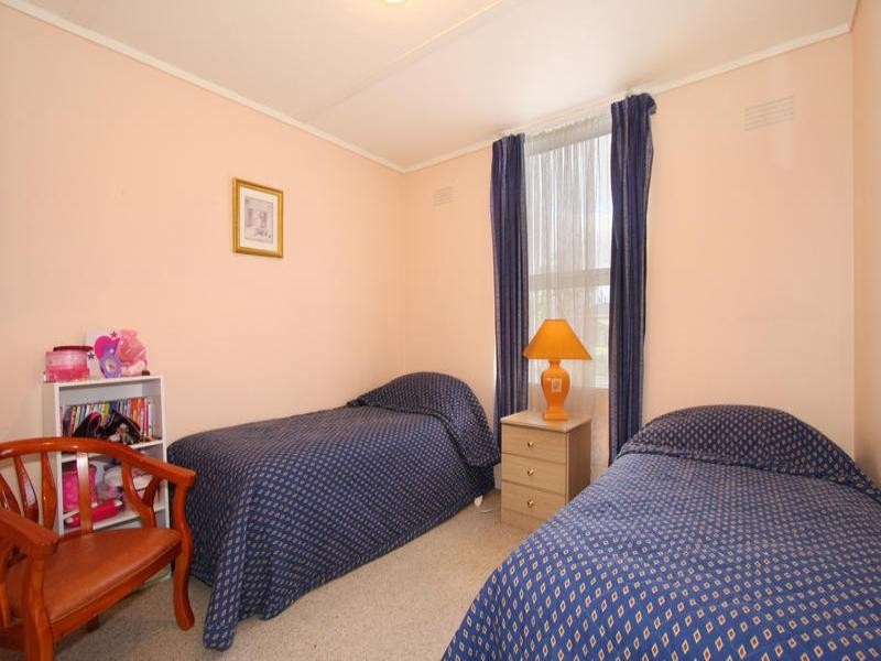 10/1366 Dandenong Road, Hughesdale VIC 3166