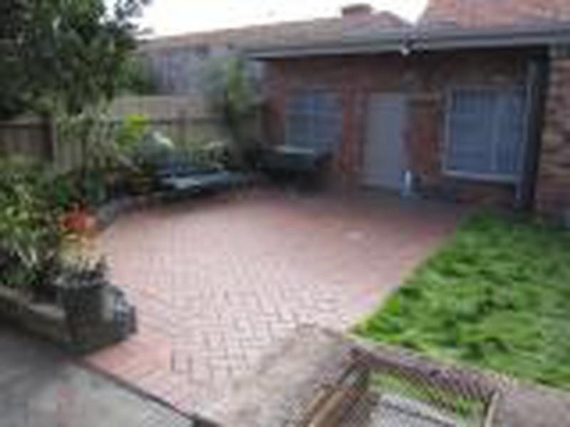 11 Packington Place, Prahran VIC 3181