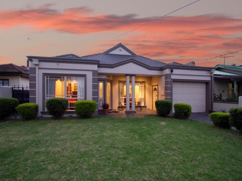 34 First Street, Clayton South VIC 3169
