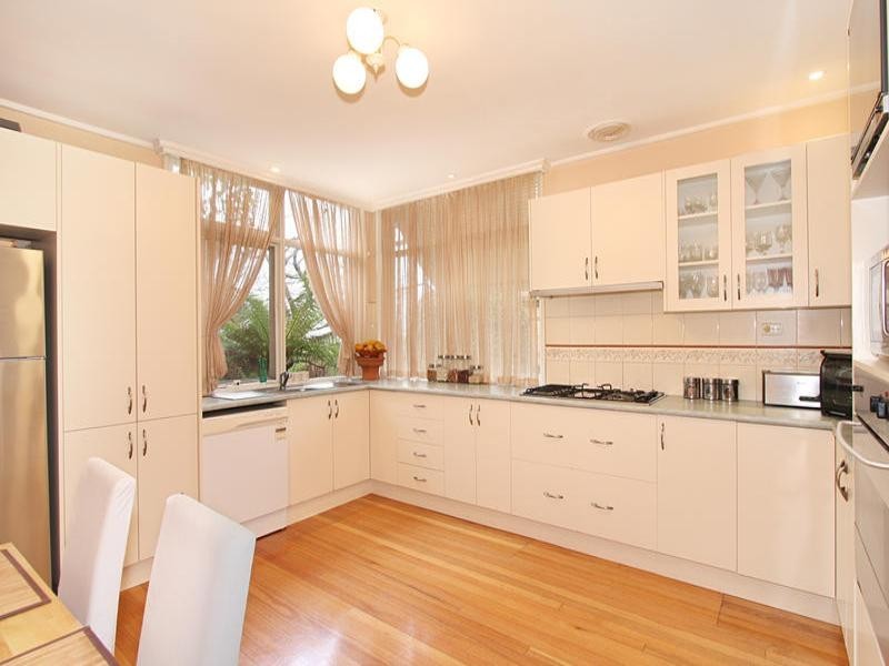 15 Keith Street, Oakleigh East VIC 3166