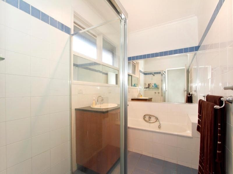 3/15 Kangaroo Road, Murrumbeena VIC 3163