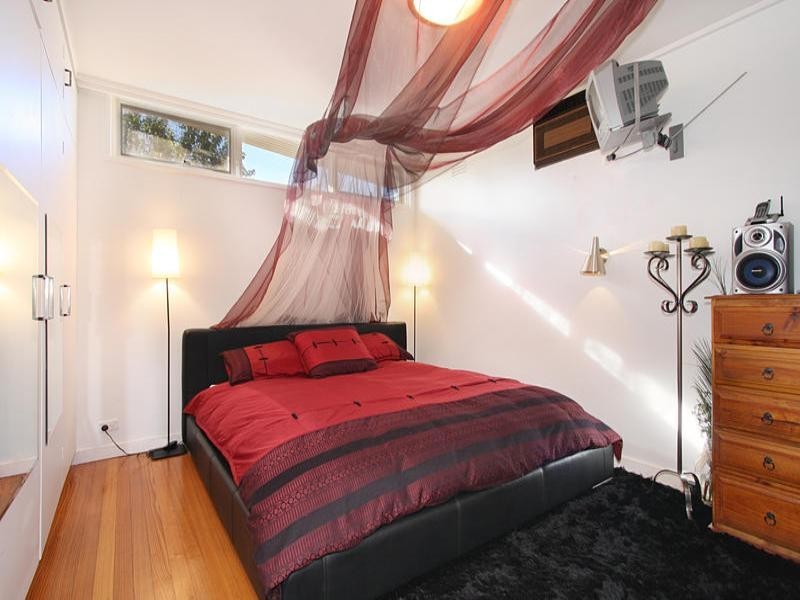 15 Keith Street, Oakleigh VIC 3166