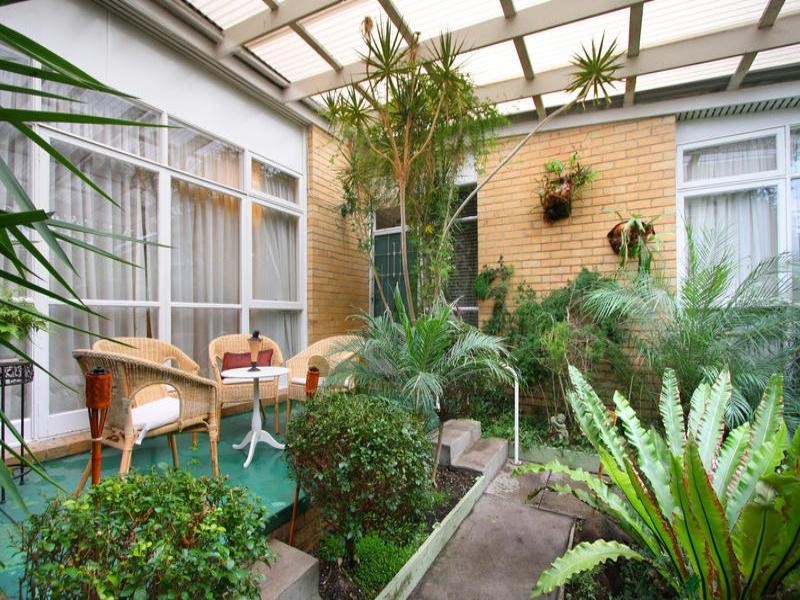 15 Keith Street, Oakleigh VIC 3166