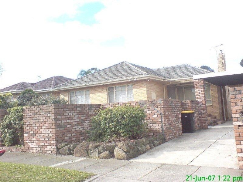 18 Abercrombie Street, Oakleigh South VIC 3167