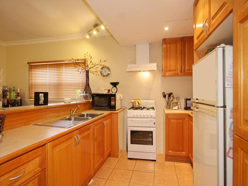 1/1 Fenton Street, Oakleigh VIC 3166