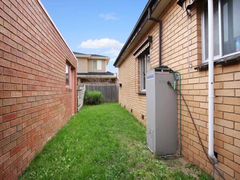 1/3 Cantala Street, Clayton VIC 3168