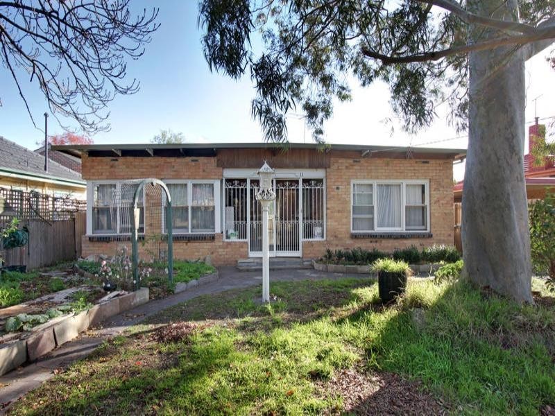 11 Ward Avenue, Oakleigh South VIC 3167
