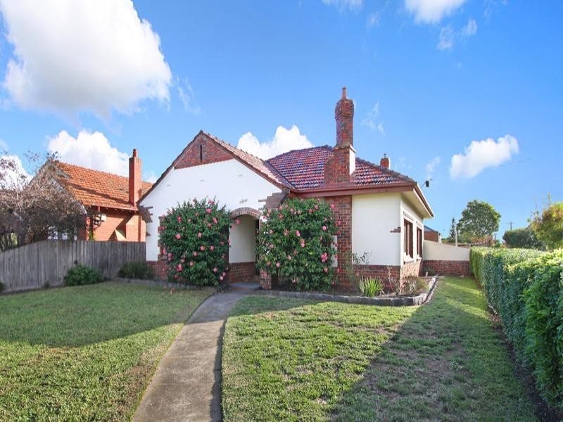 5 Whitmuir Road, Bentleigh VIC 3204
