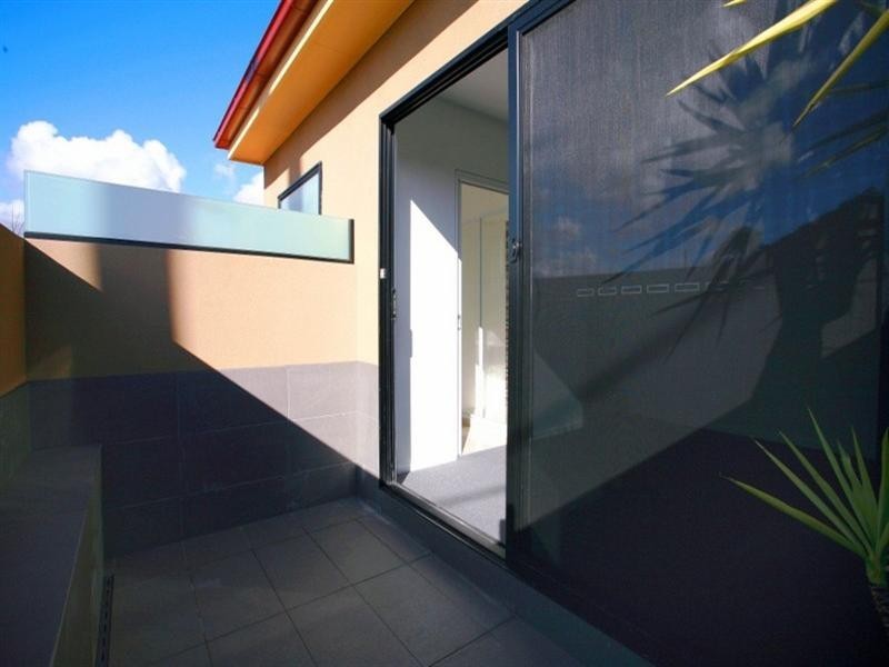 180 Warrigal Road, Oakleigh VIC 3166